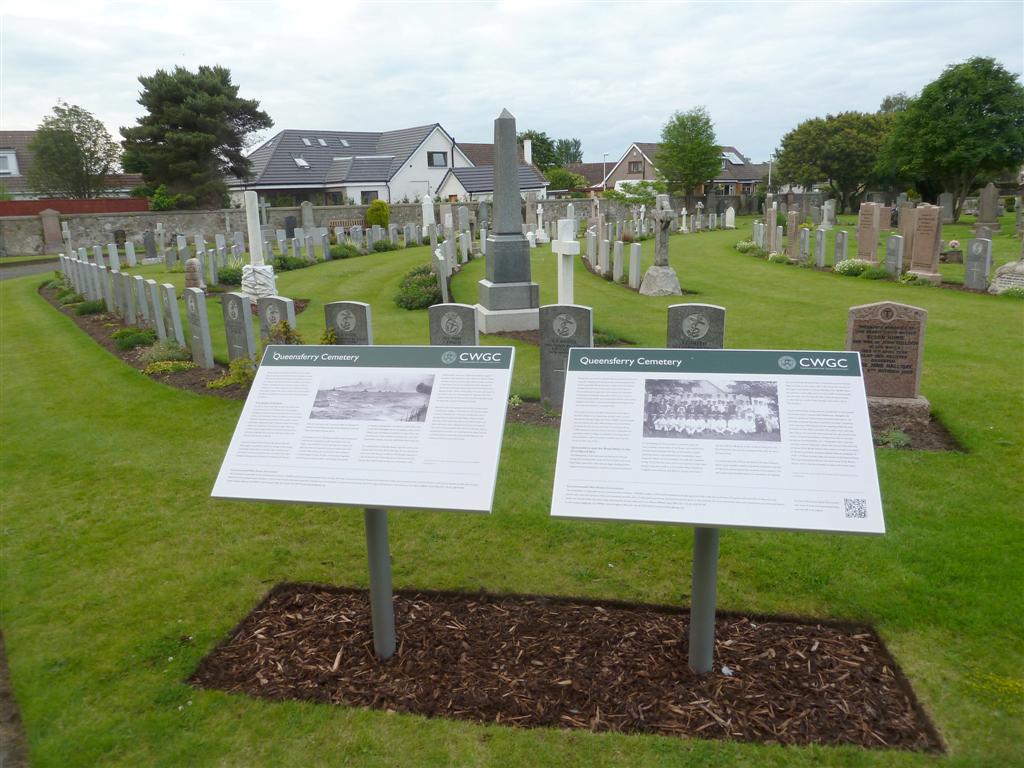 Information on the Commonwealth War Graves is provided in Queensferry Cemetery.